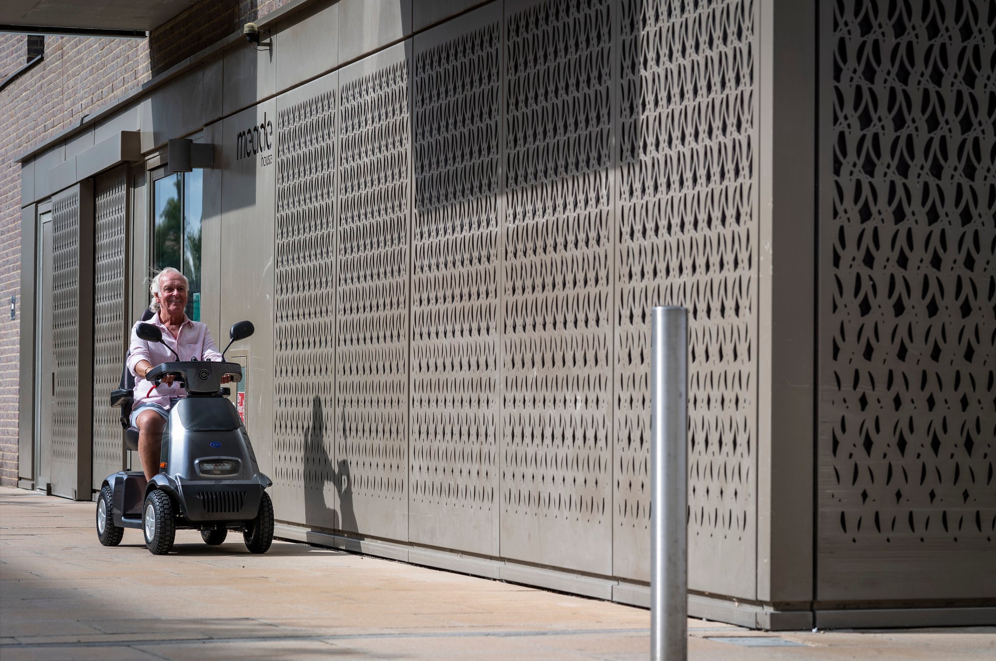 Breeze Midi 4 - 8 mph Mobility Scooter - MobilityCo