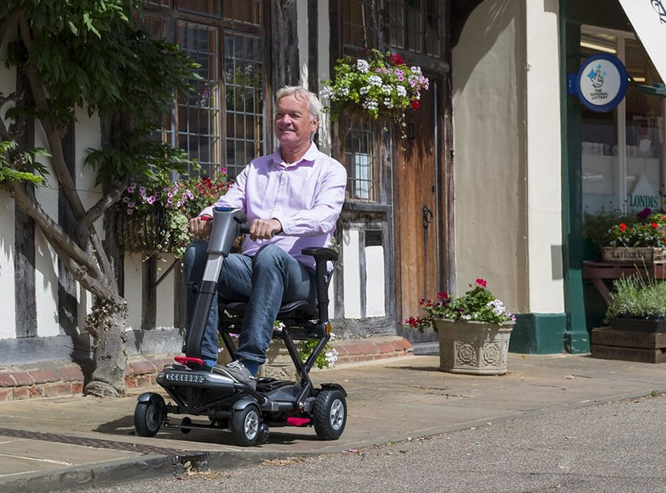 Minimo Autofold 4 mph Mobility Scooter - MobilityCo