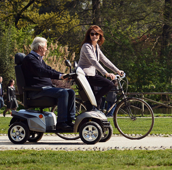 Maxer 8 mph Mobility Scooter - MobilityCo