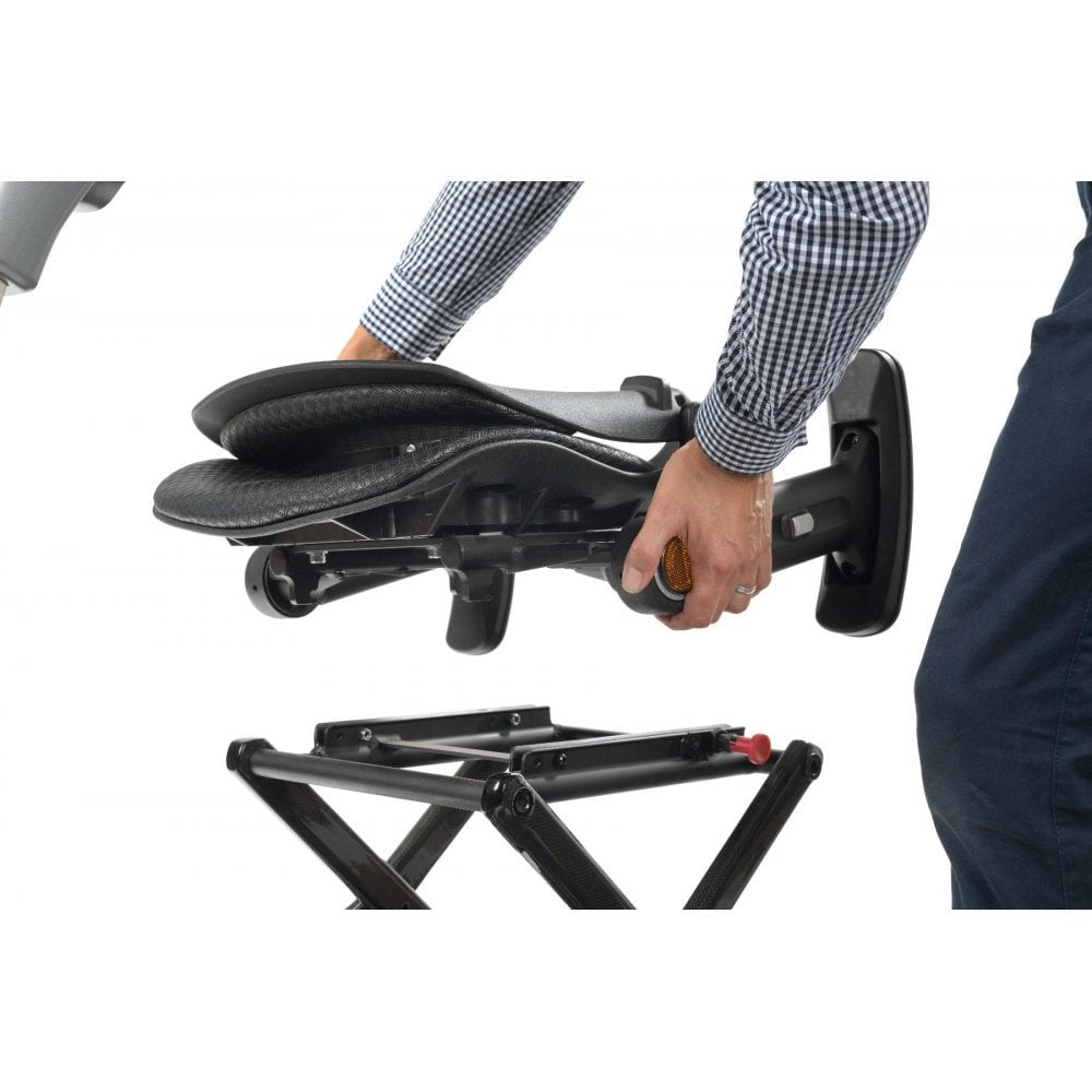Minimo Autofold 4 mph Mobility Scooter - MobilityCo