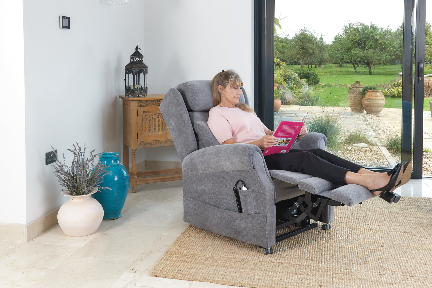 Fenlake Riser Recliner - MobilityCo
