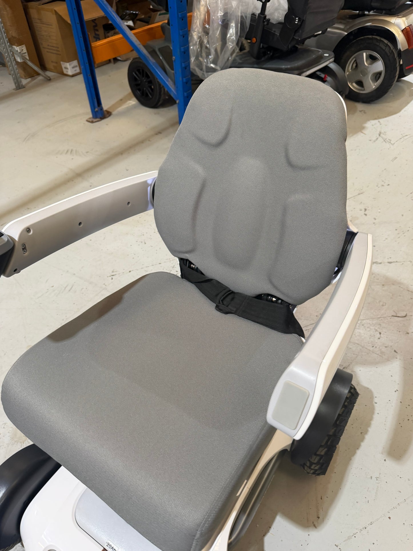 Robooter X40 Ex Demo Powerchair