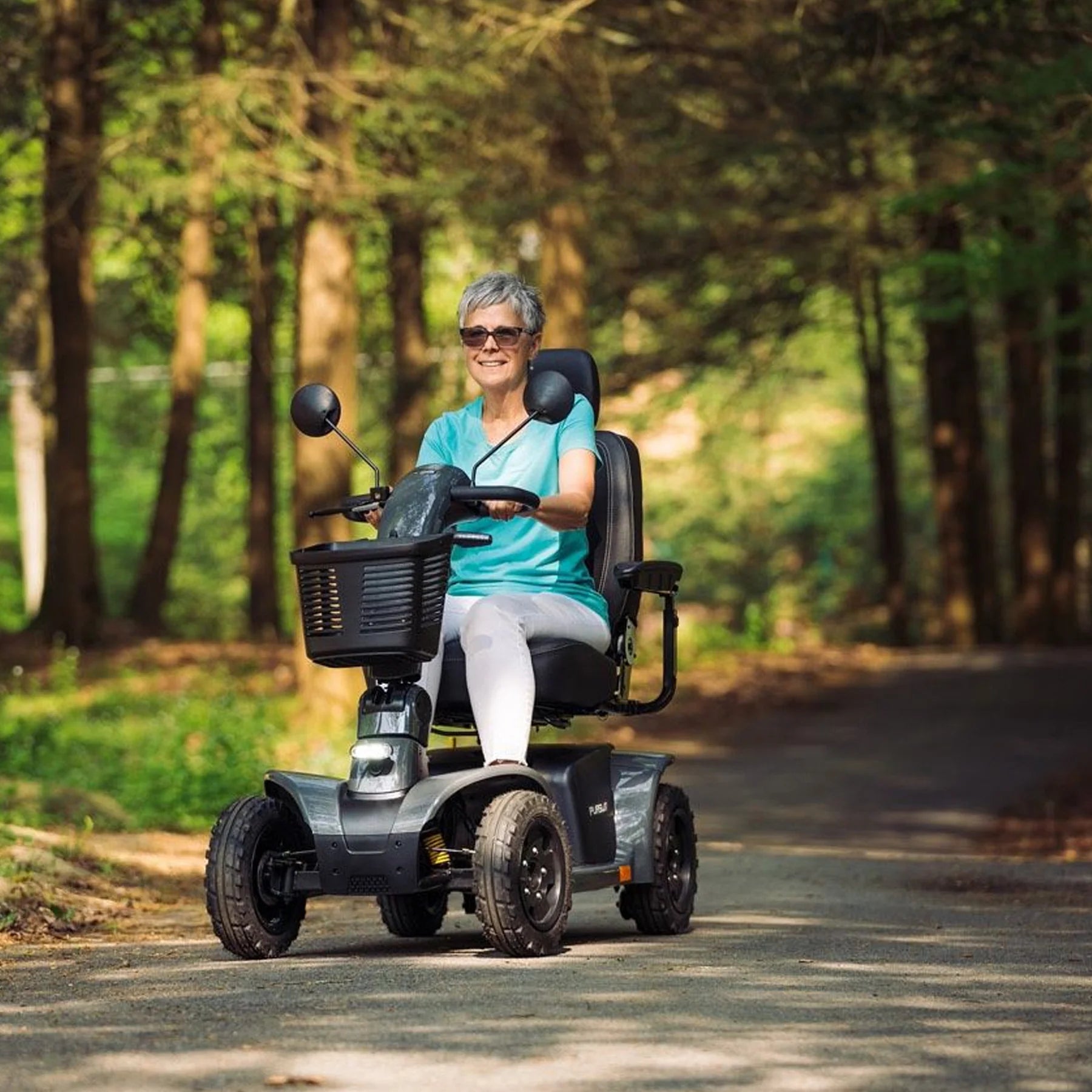 Pursuit 2.0 - 8 mph Mobility Scooter - MobilityCo