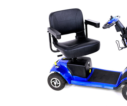 Sowing Vantage Mobility Scooter with the seat Mid Turn.