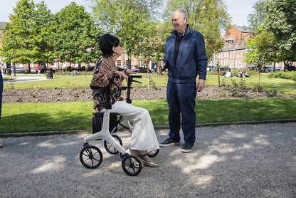 AeroWalk Carbon Rollator