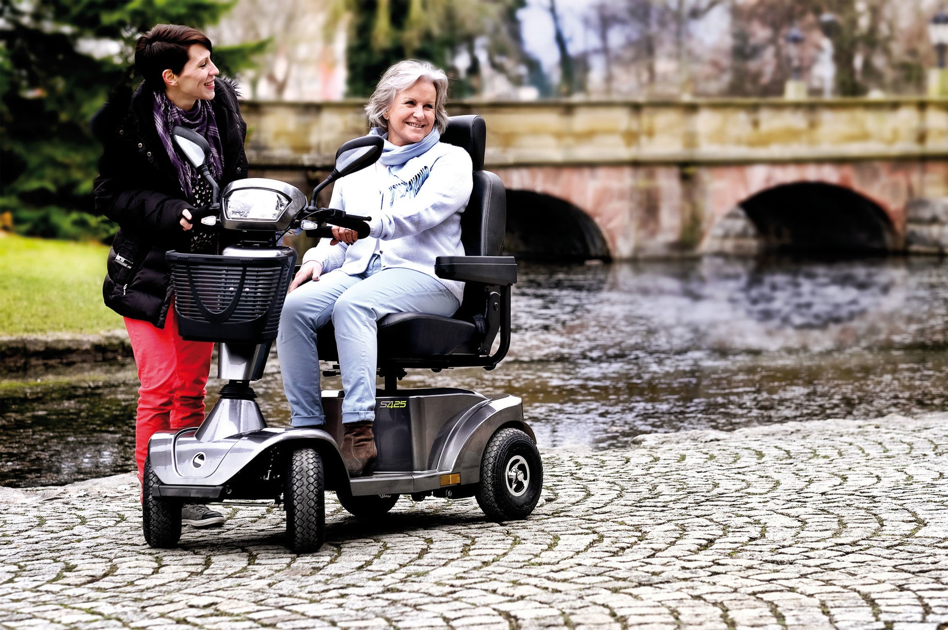 Sterling S425 - 8 mph Mobility Scooter - MobilityCo