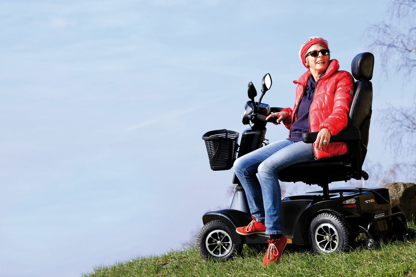 Sterling S700 - 8 mph Mobility Scooter Black - MobilityCo