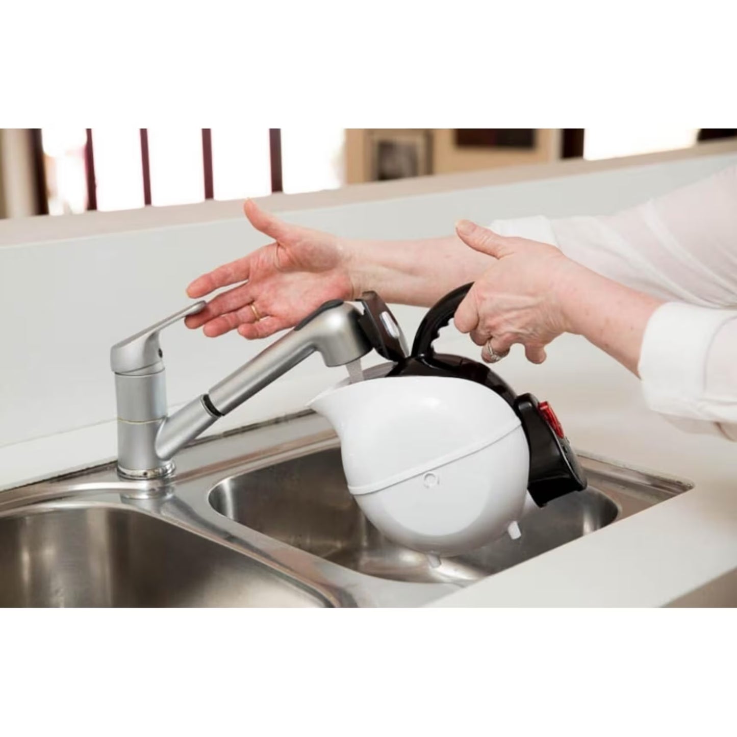 Uccello Kettle