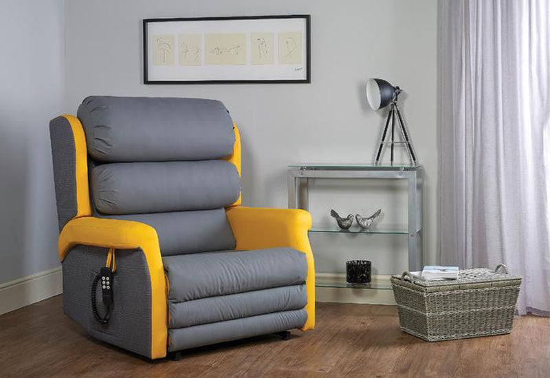 Arden Bariatric Care Riser Recliner - MobilityCo