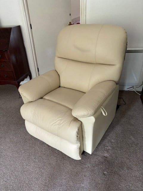 Second Hand Lars Dual Motor Riser Recliner - MobilityCo