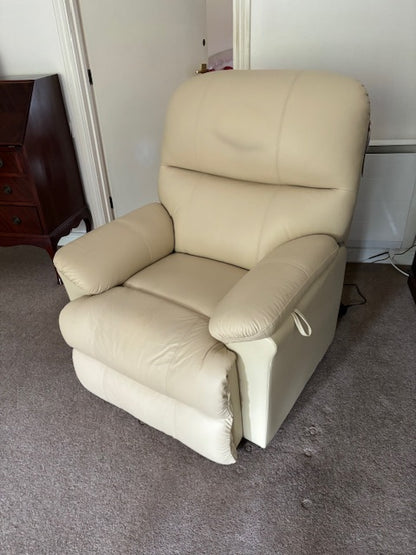 Second Hand Lars Dual Motor Riser Recliner - MobilityCo